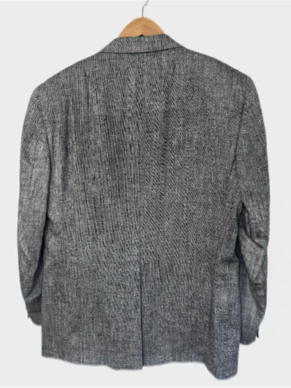 Vintage 1980-90s Burberrys Herringbone Silk Blazer Sport Coat 42R Patrick James